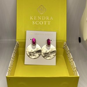 Pink Deena Hoop earrings.